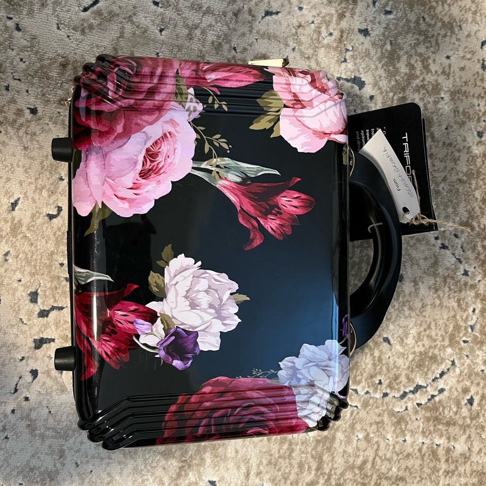 Carry on travel case